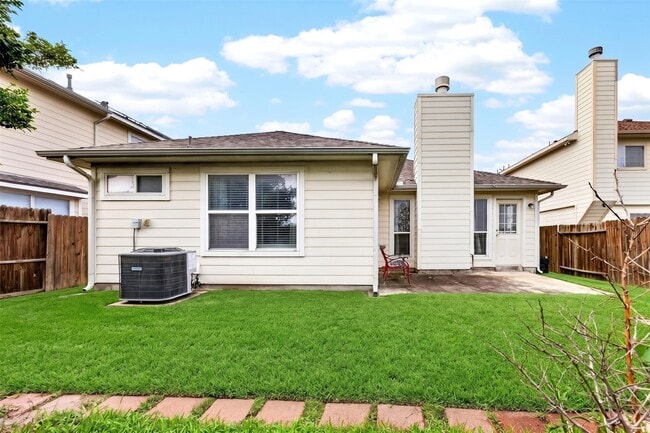 Building Photo - 7219 Avocet Ln