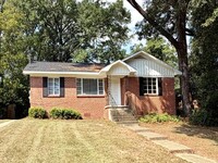 Building Photo - 700 Lilac Ave