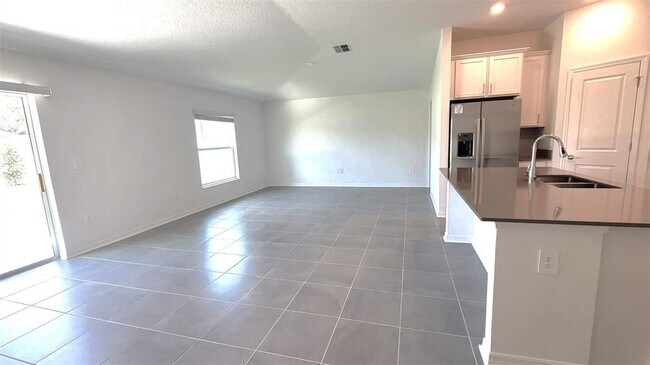 Building Photo - 4177 Babbling Brook Wy