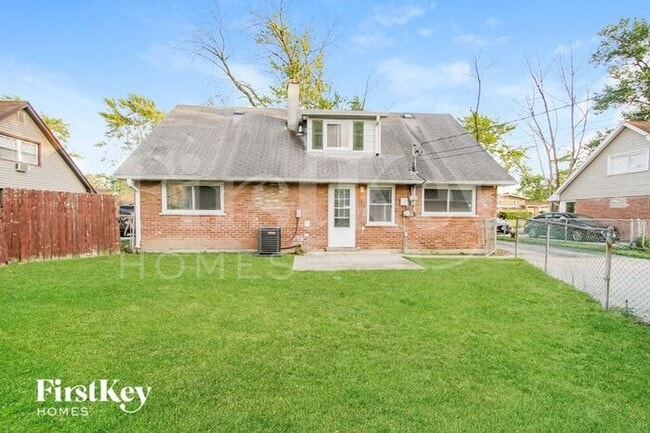 Building Photo - 171 Craig Dr W