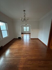 Building Photo - Two Bedroom Duplex