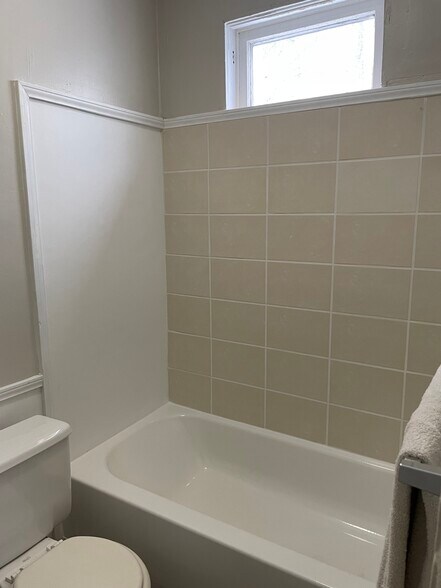 Downstairs Unit A Bath - 210 S Fancher Ave