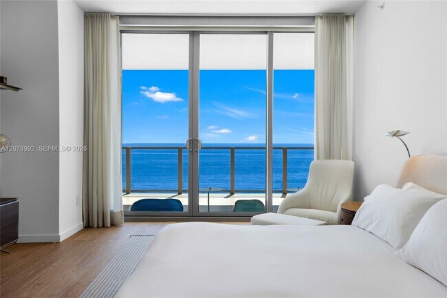Building Photo - 360 Ocean Dr