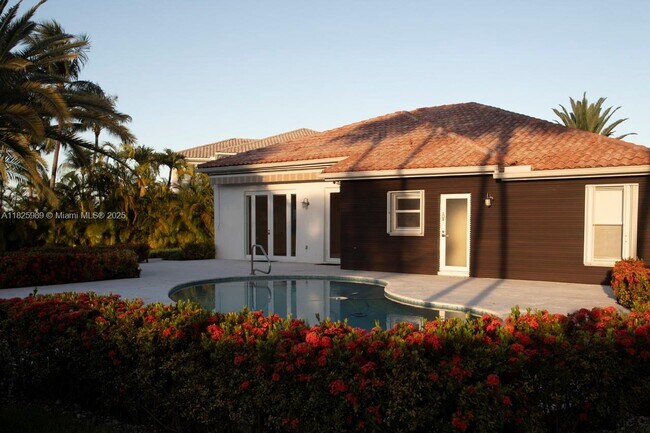 Building Photo - 6598 NW 113th Pl