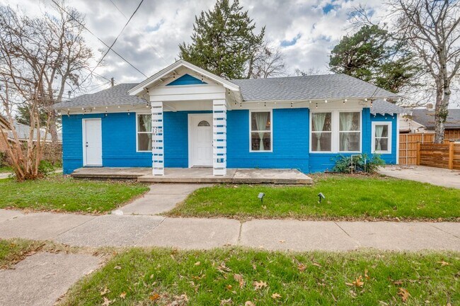 Primary Photo - 1218 Ranier St
