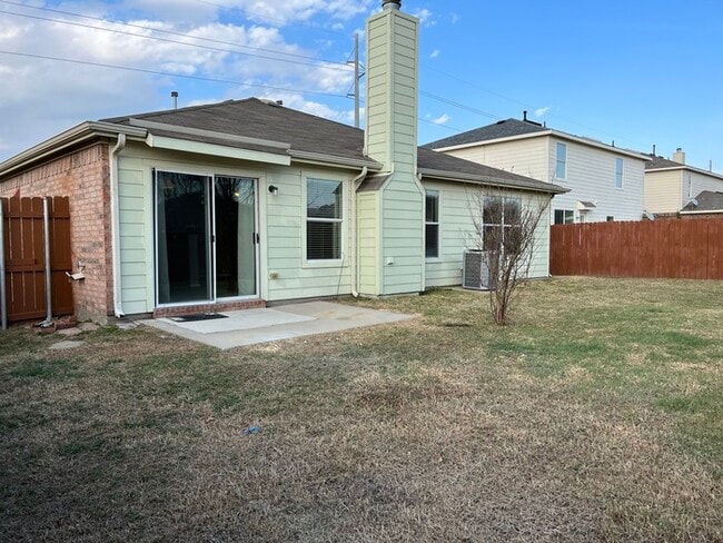 Building Photo - Nice property...