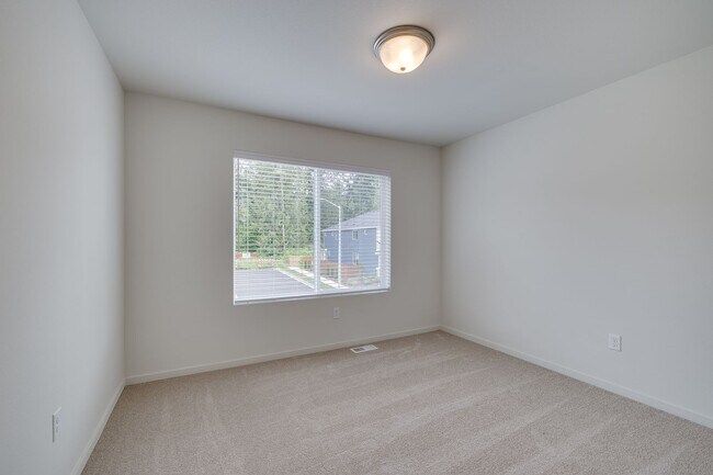 Building Photo - Brand New 4 Bed Home in Marysville!