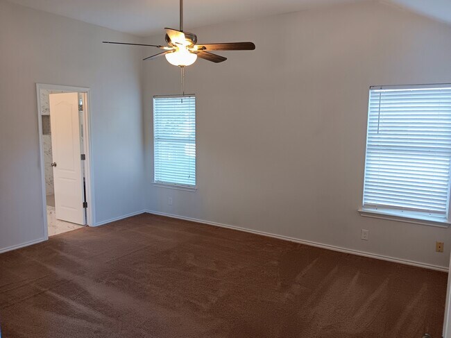 Building Photo - 217 Corsica Dr