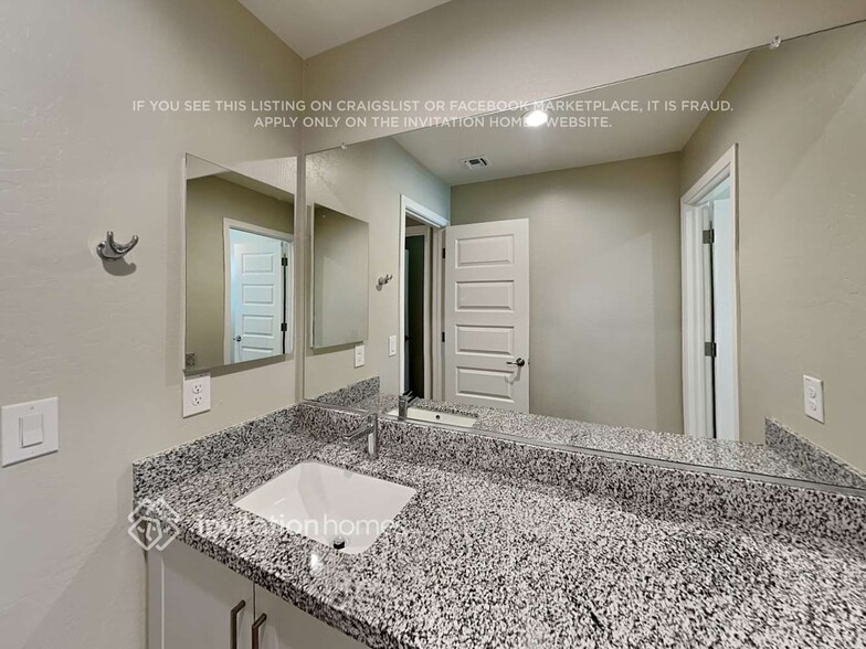 Building Photo - 5034 N 189th Dr