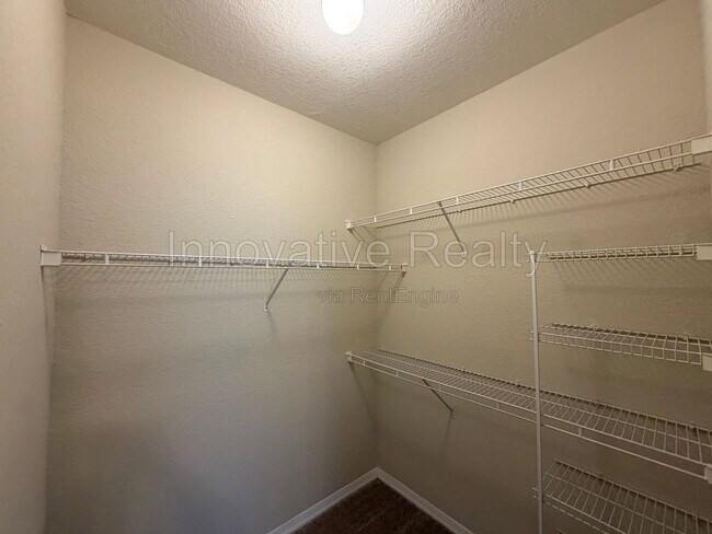 Building Photo - 1375 Lake Shadow Cir