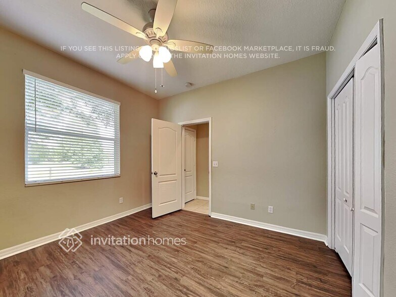 Building Photo - 12911 Cattail Shore Ln