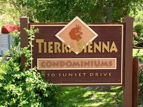 Building Photo - Tierra Sienna Condo