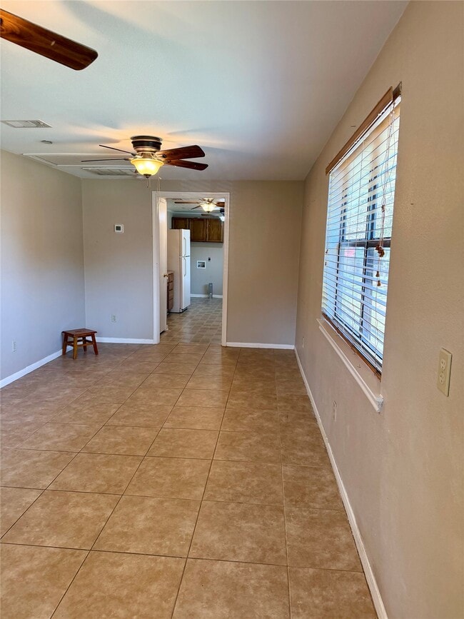 Building Photo - 300 Avenue C