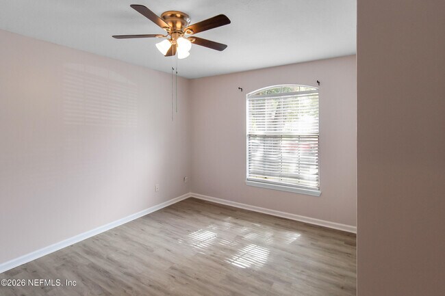 Building Photo - 1216 Brookwood Bluff Rd E