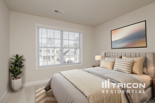 Building Photo - 115 Kingshall Rd