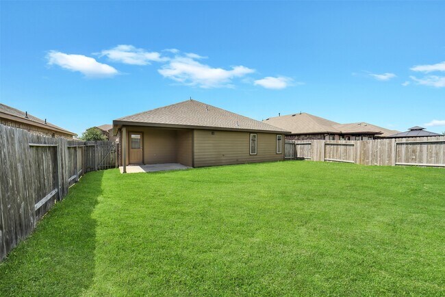 Building Photo - 3434 McDonough Way