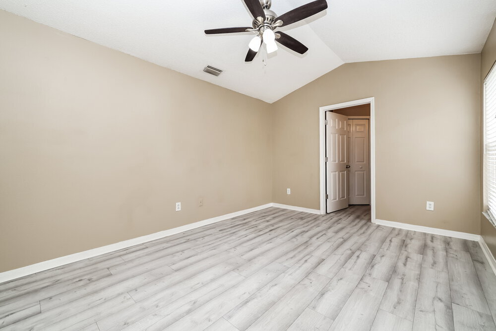 Building Photo - 6719 Summer Cove Dr