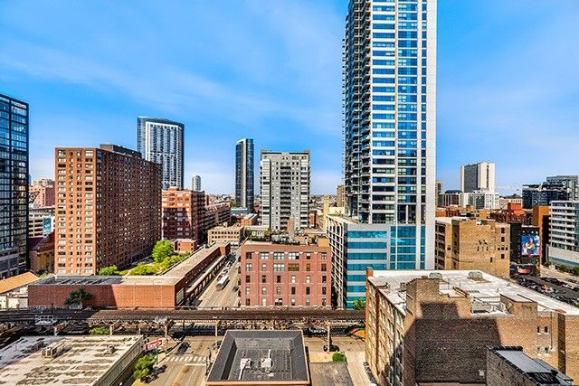 Building Photo - 200 W Grand Ave