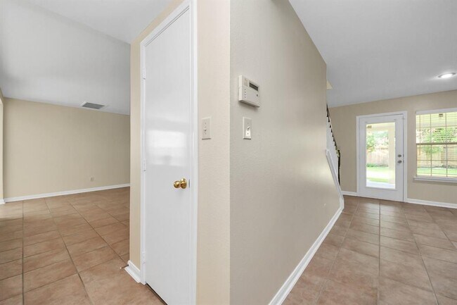 Building Photo - 17111 Plaistow court