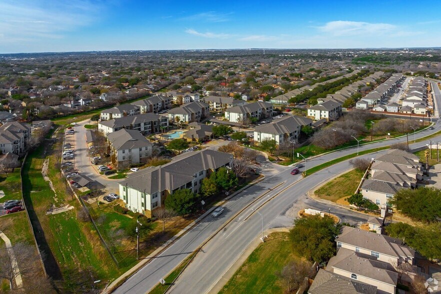 Primary Photo - Azul Apartment Homes