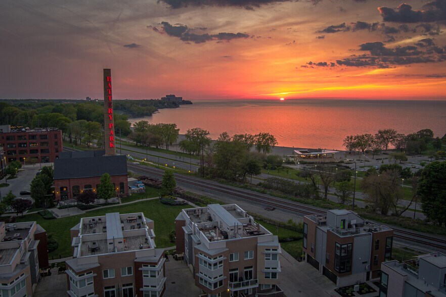 Detroit Shoreway - 1285 W 67th St