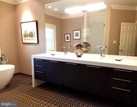 Building Photo - 2003 Mayfair McLean Ct