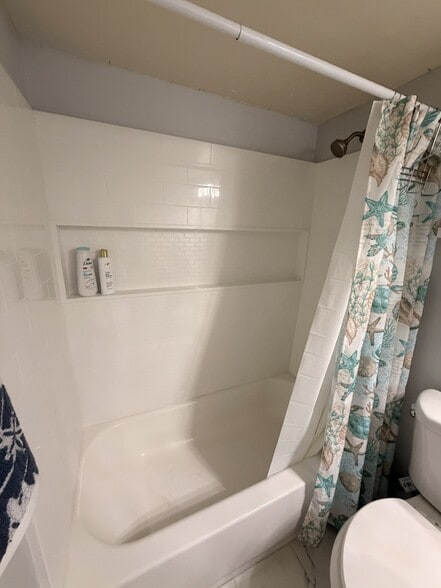 Bathroom - 12760 Indian Rocks Rd