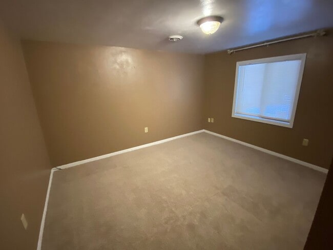 Building Photo - 42 W Toledo St