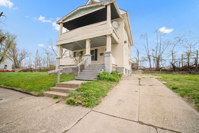 Building Photo - 1141 E 148th St