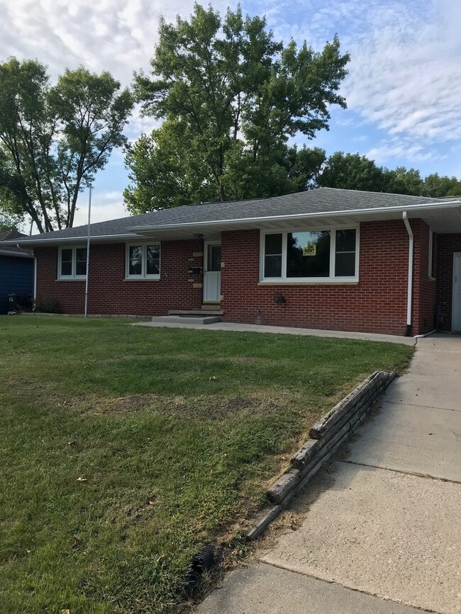 Building Photo - Cooper neighborhood 4 bedroom ranch $1750