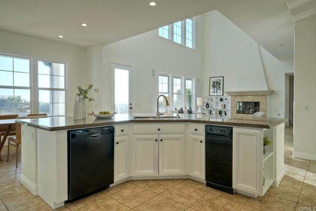 Building Photo - 1664 Aryana Dr