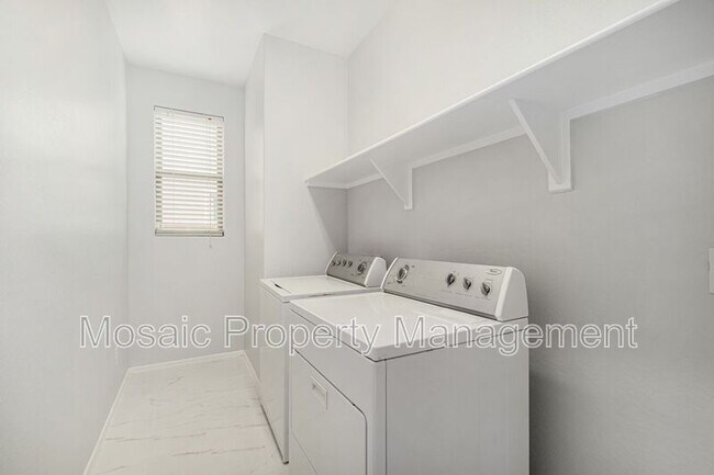 Building Photo - 21292 N 78th Ln