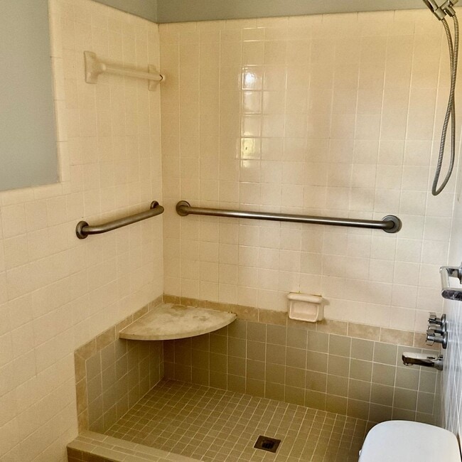 Building Photo - Brick Ranch Style home with 3 Bedrooms, 2.5 Baths, Full Unfinished Basement In Iron Station NC