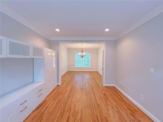 Building Photo - 280 Graystone Way