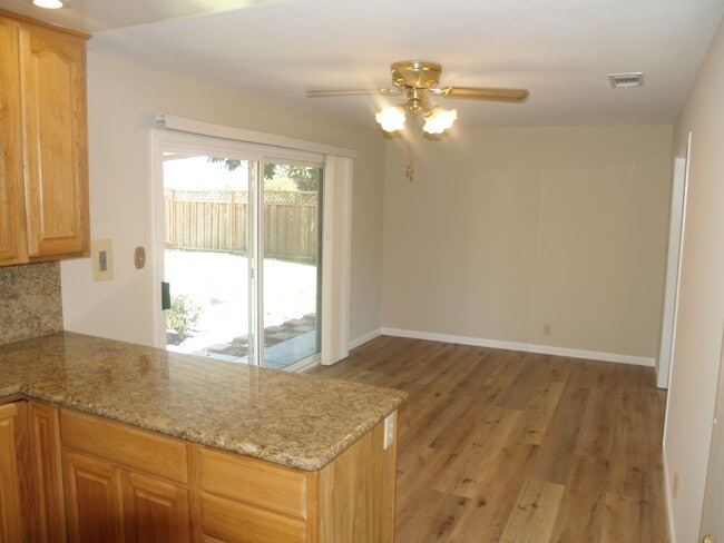 Building Photo - 8164 Cardiff Dr