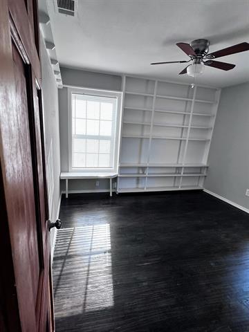 Building Photo - 1333 Meadowbrook Dr
