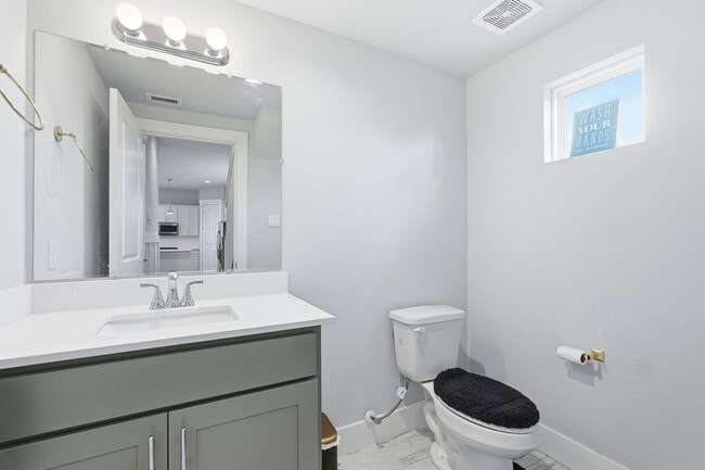 Building Photo - 3113 Paul Quinn St