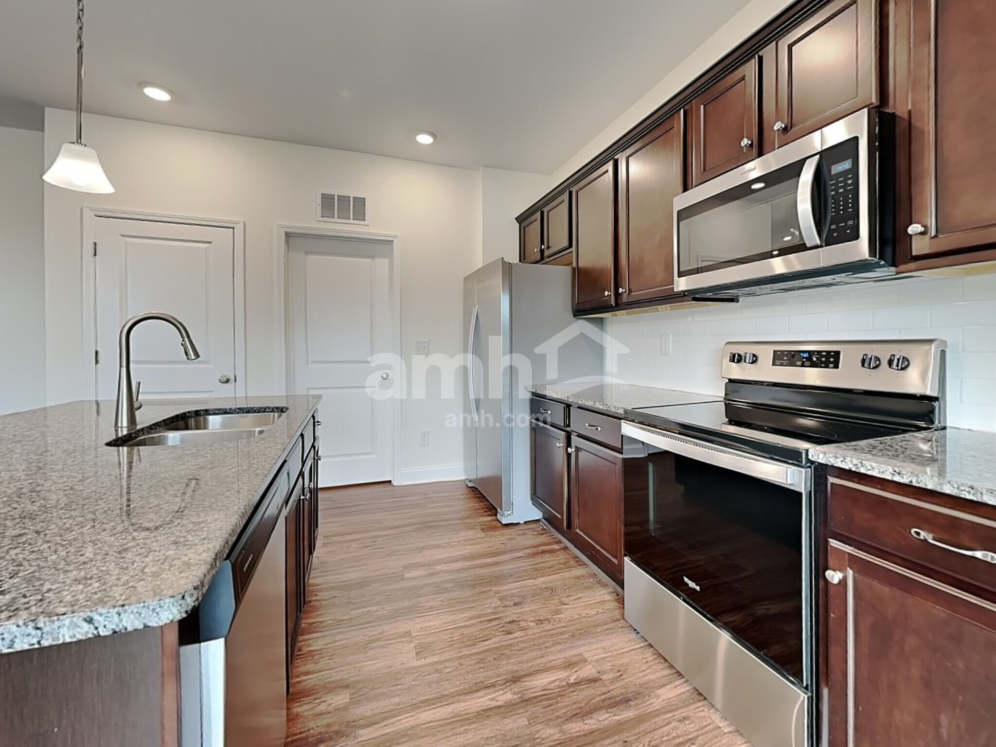 Building Photo - 3273 Brierhill Rd