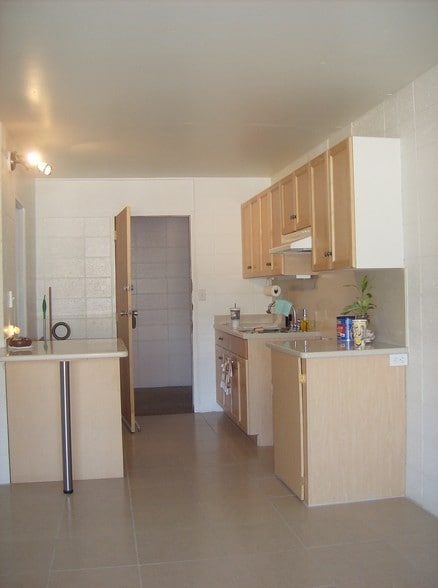 Building Photo - 85-933 Bayview St