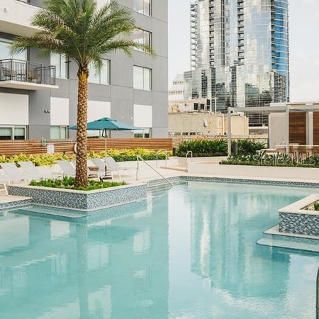 Building Photo - 125 E Pine St