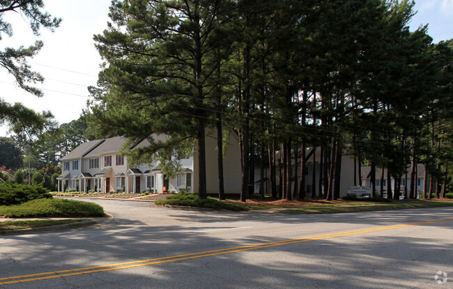 Heather Hills Townhomes - 1500-1508 Aversboro Rd Garner NC 27529 ...