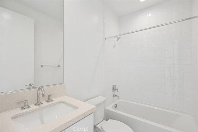 Building Photo - 151 Paddlewheel