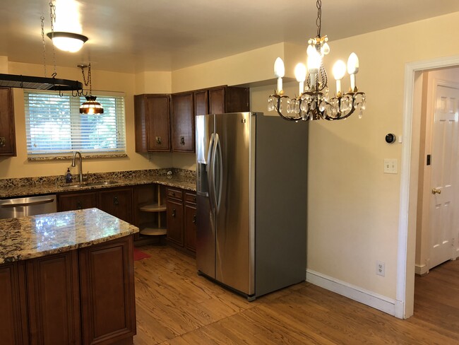 Kitchen with new SS appliances - 3805 jonesbridge road