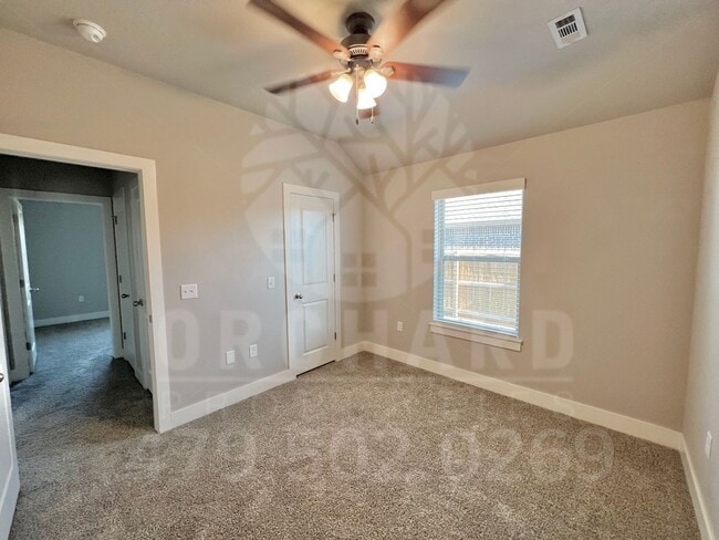 Building Photo - Single Family Home - Popular Huntley Plan