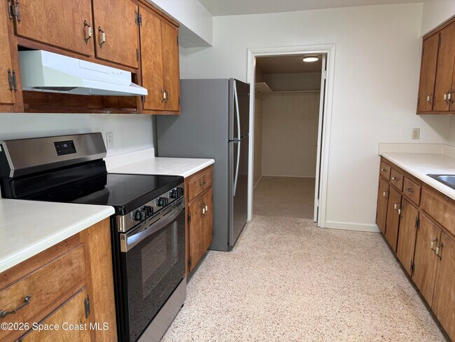 Building Photo - 21 Rosevere Way