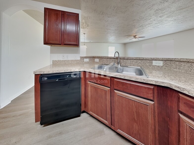 Building Photo - 3406 Maris Way