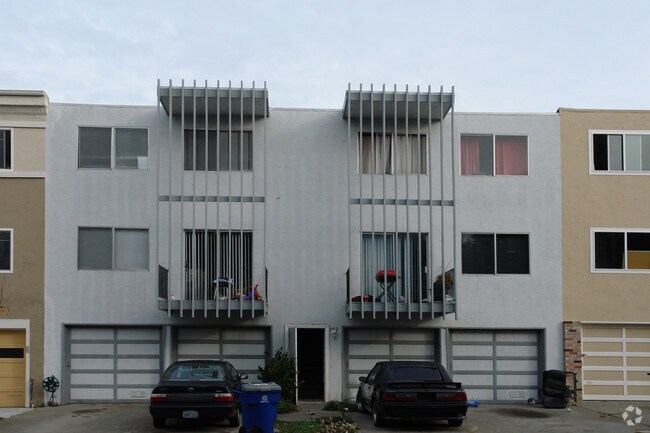 Building Photo - 982 Nora Way