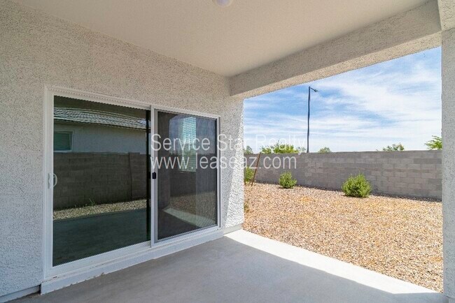 Building Photo - 24875 N 183rd Dr