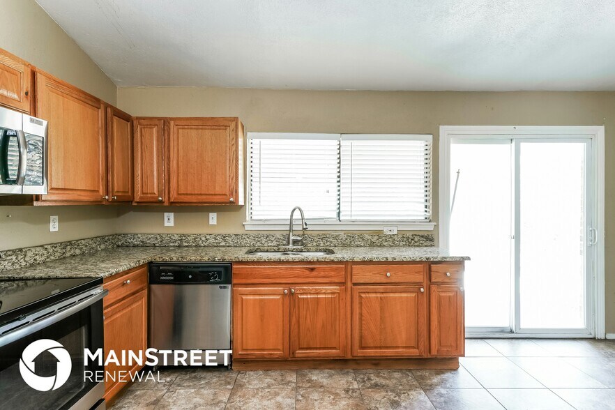 Building Photo - 508 Nora Ln