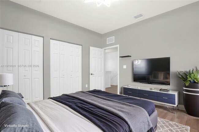 Building Photo - 25341 SW 117th Ave